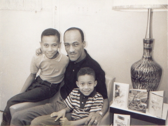 Claude McLin and sons 1961