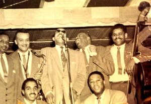 Al Hibbler with the King Kolax group (before 1954)